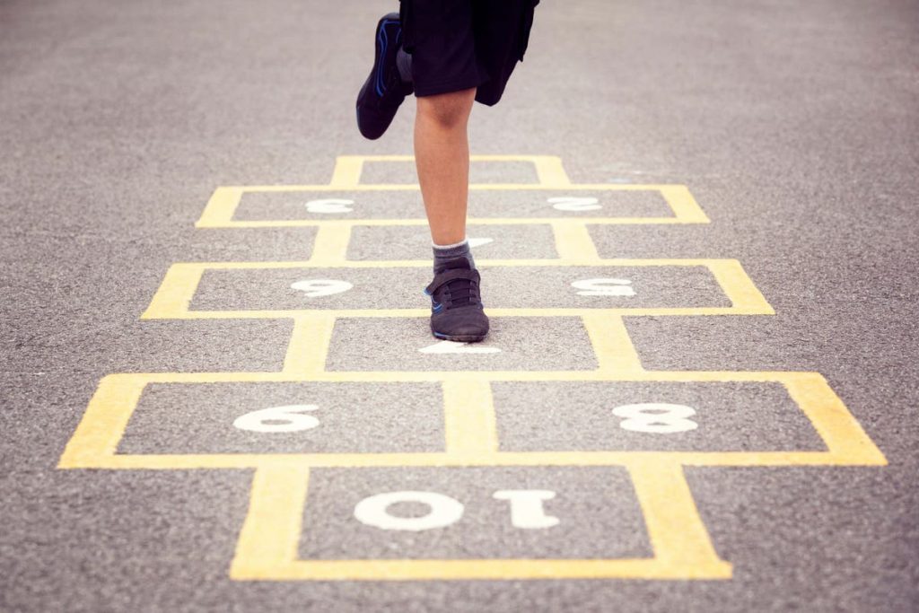 ‘One in 10 parents in poverty say their child has been bullied for being poor’