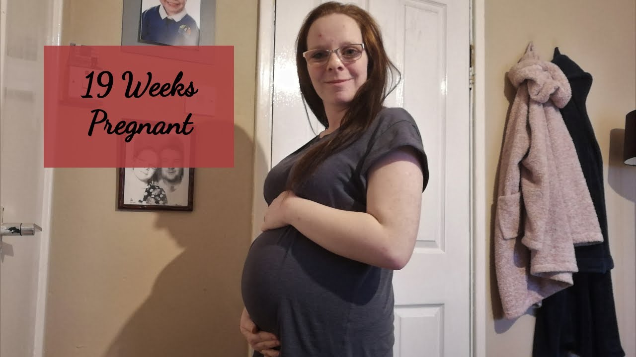 19 WEEKS PREGNANT | SYMPTOMS AND BUMP SHOT | UK MUM OF ONE