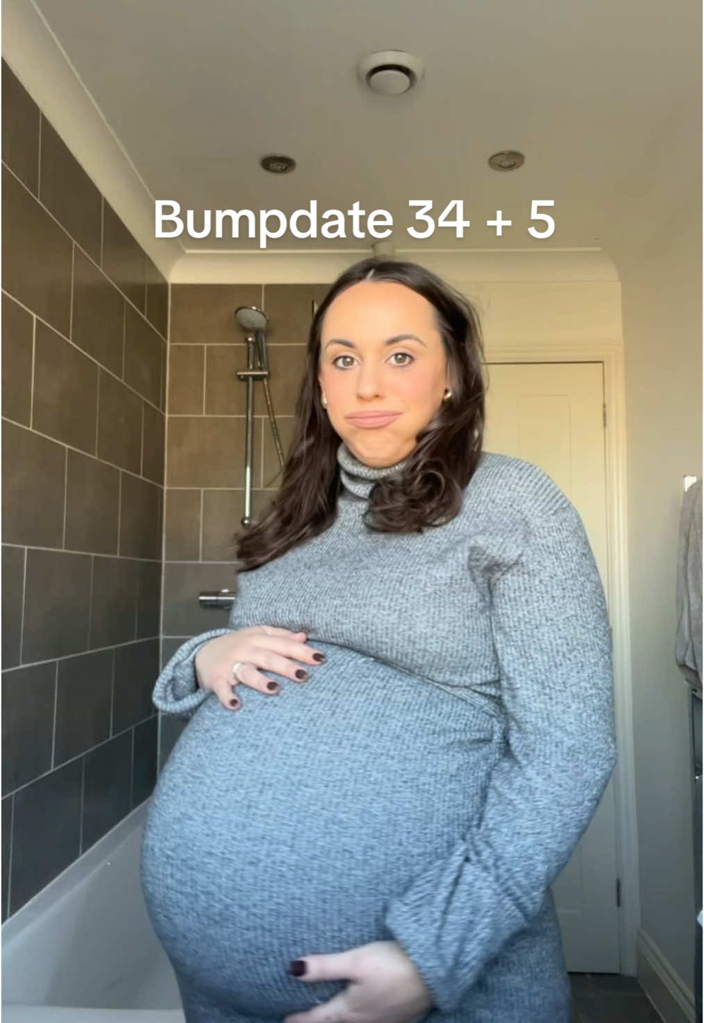@aislingdavis7 The actual size of me and potentially with another 7 weeks to go ...