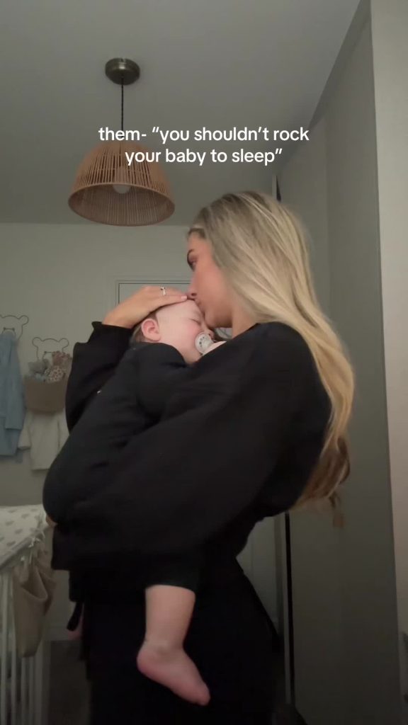 @elinorfayx I don’t know who loves these moments more…and guess who sleeps throu...