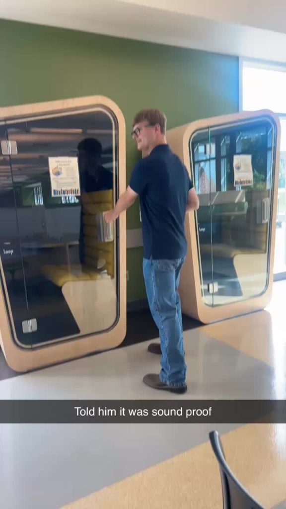 @guddytimez thought id share this bc its so funny@Eli  ...