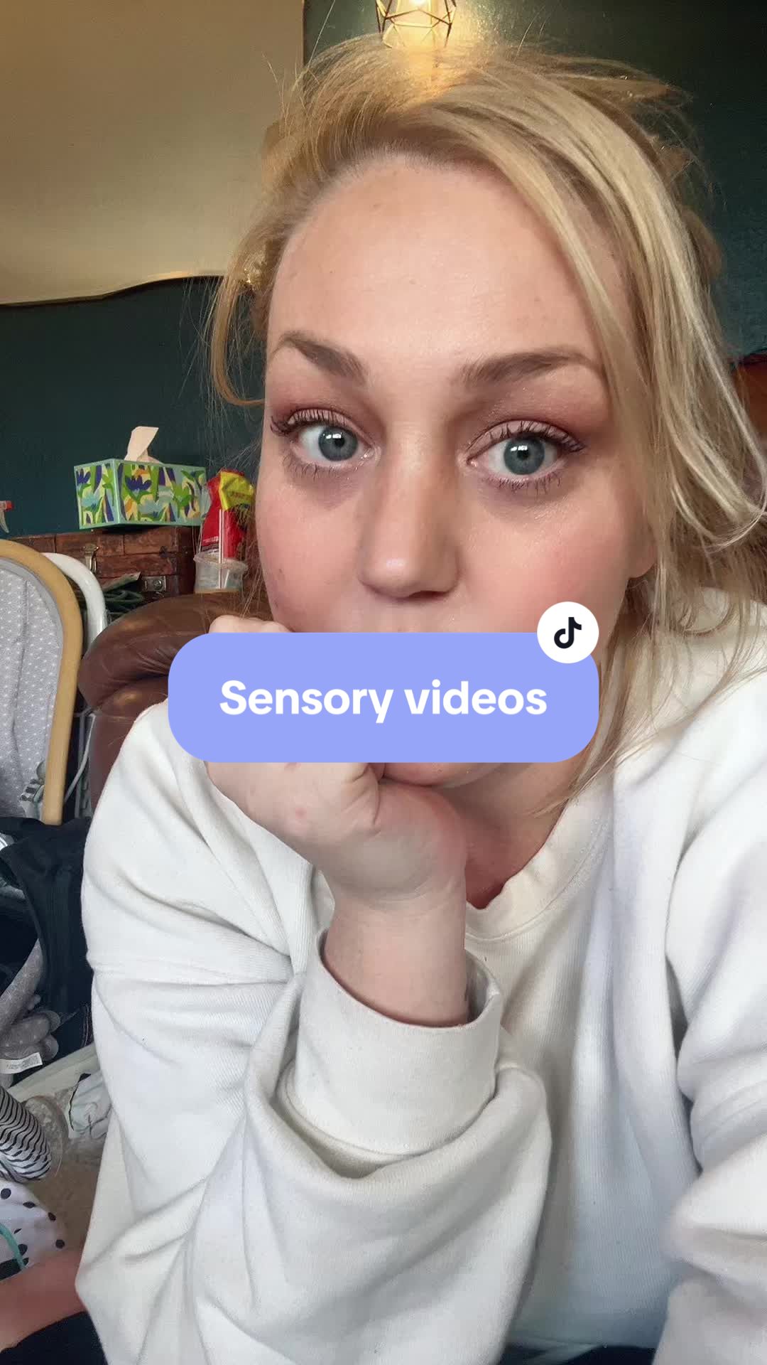 @lauren_bertt It’s magic #sensory #baby #bigsisteradvice #momsoftiktok #dancingf...
