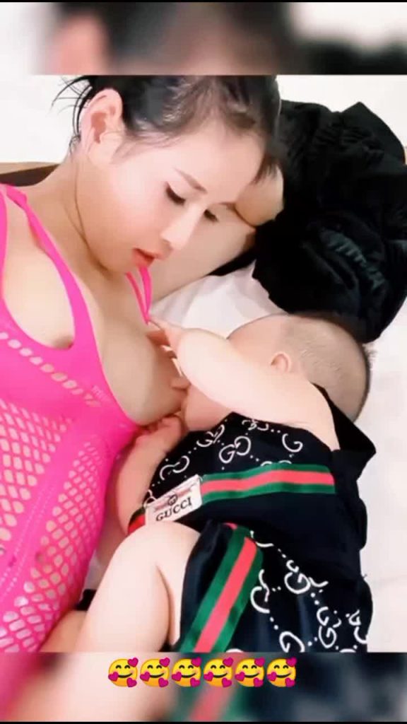 @make.your.self0 Follow For Love #foryou #foryoupagе #fyp #babies #breastfeading...