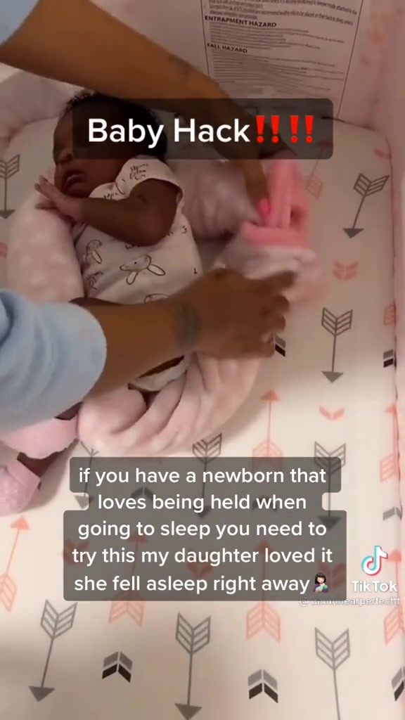 @parentshack loved this she slept soo good #fypシ #babyhacks #newborn #baby #tren...