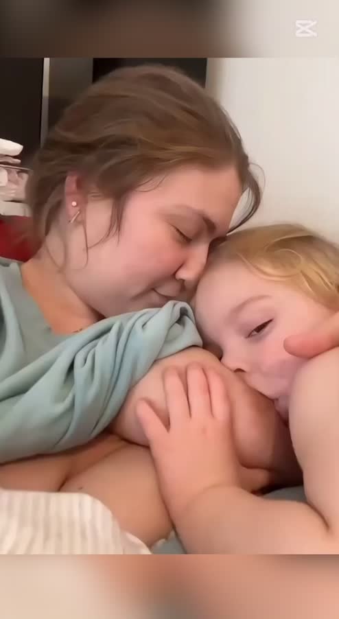 @shelby.mindset6 Please Follow to Appreciate our Breastfeeding Mothers  #breastf...