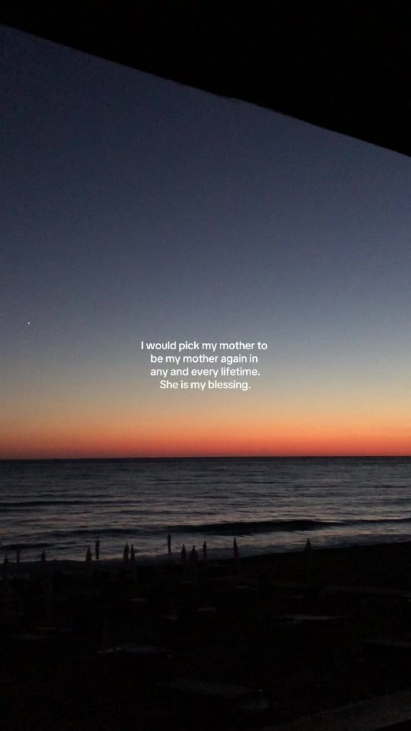 @yourgentlenotes I love you mom! #momlove #ilovemymom #motherlove #foreverbaby ...