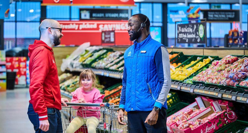 Aldi to support new parents with £100 voucher scheme
