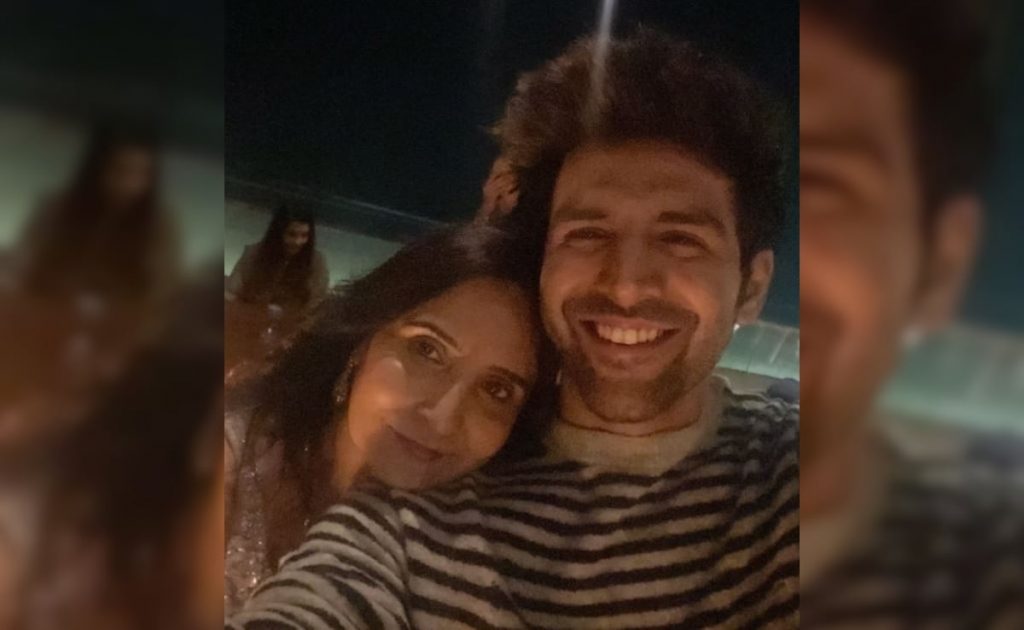 Amid Sreeleela Dating Rumours, Kartik Aaryan's Mother Asks For A "Good Doctor" As His Son's Wife