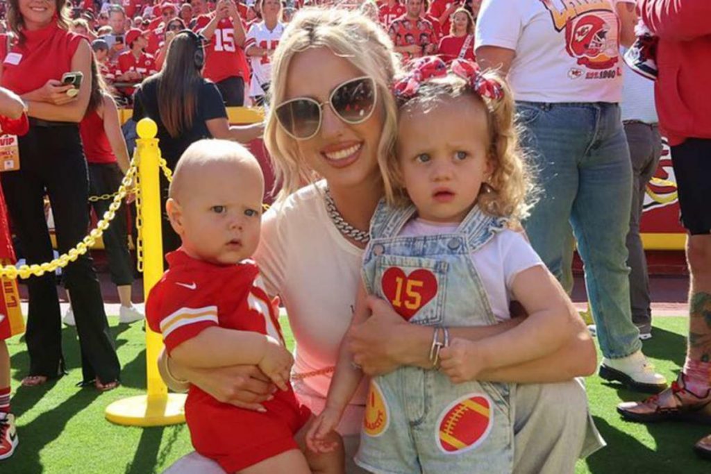 Brittany Mahomes Calls Baby Daughter Golden Her 'Fav Workout Partner' as She Shares Sweet Selfie from the Gym