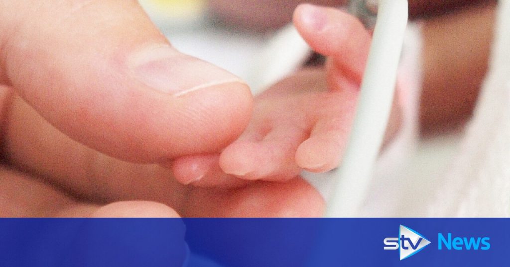 Deaths of three babies at Lanarkshire hospitals could have been avoided, inquiry finds