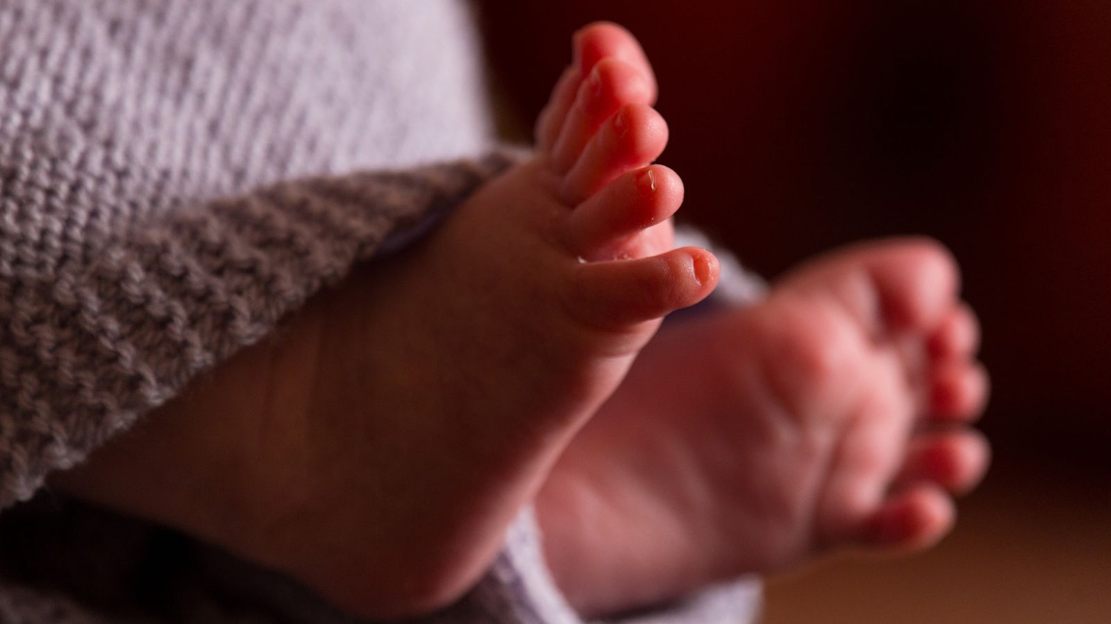 Deaths of three babies in Lanarkshire hospitals could have been avoided, inquiry finds | UK News