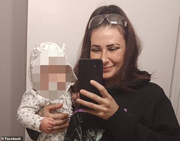 Drunk mom leaves nine-day-old and one-year-old babies at home to go on all-night bar bender