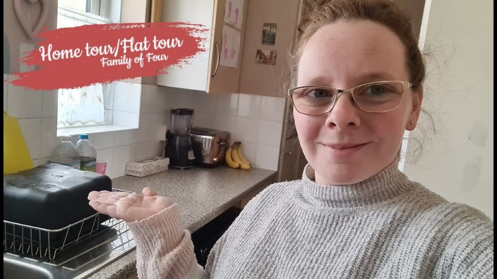 HOME TOUR / FLAT TOUR | FAMILY OF FOUR | UK MUM OF TWO