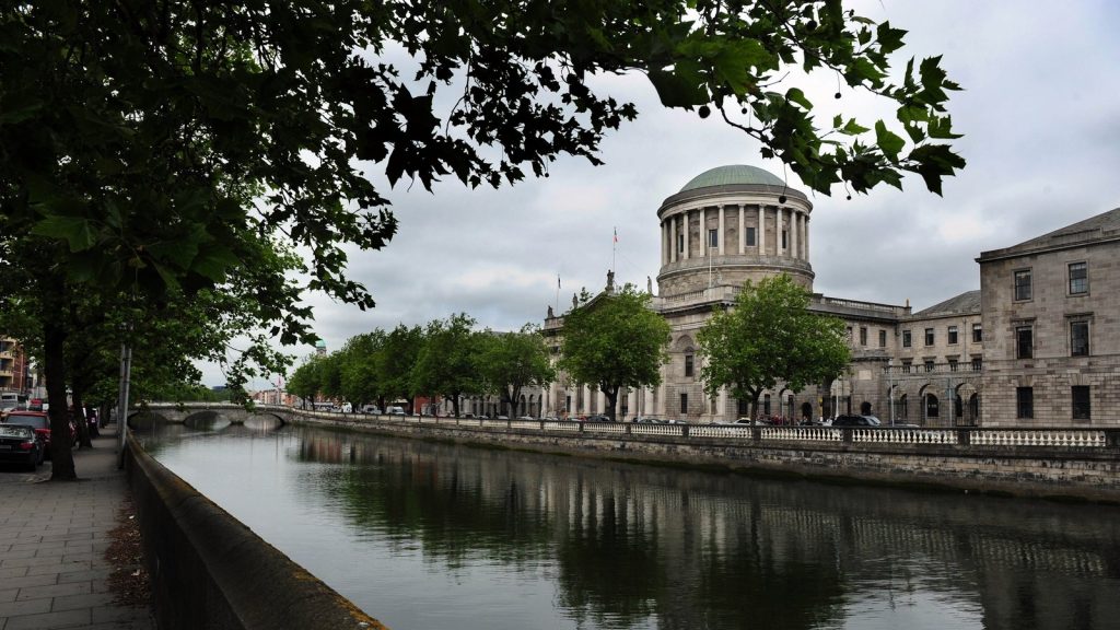 HSE settles case over man who killed mother's partner
