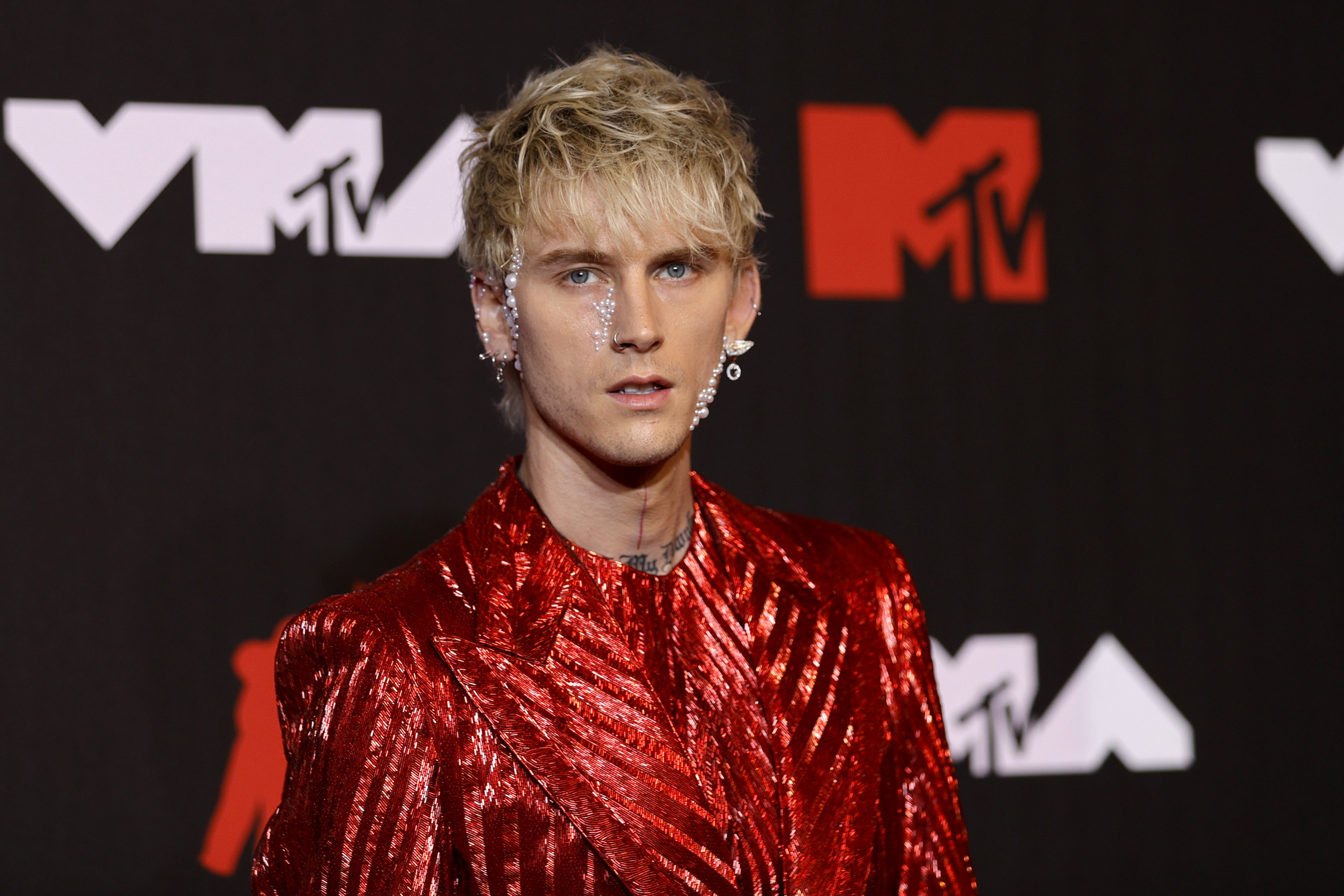 Machine Gun Kelly Suffers Devastating Loss Ahead of Baby
