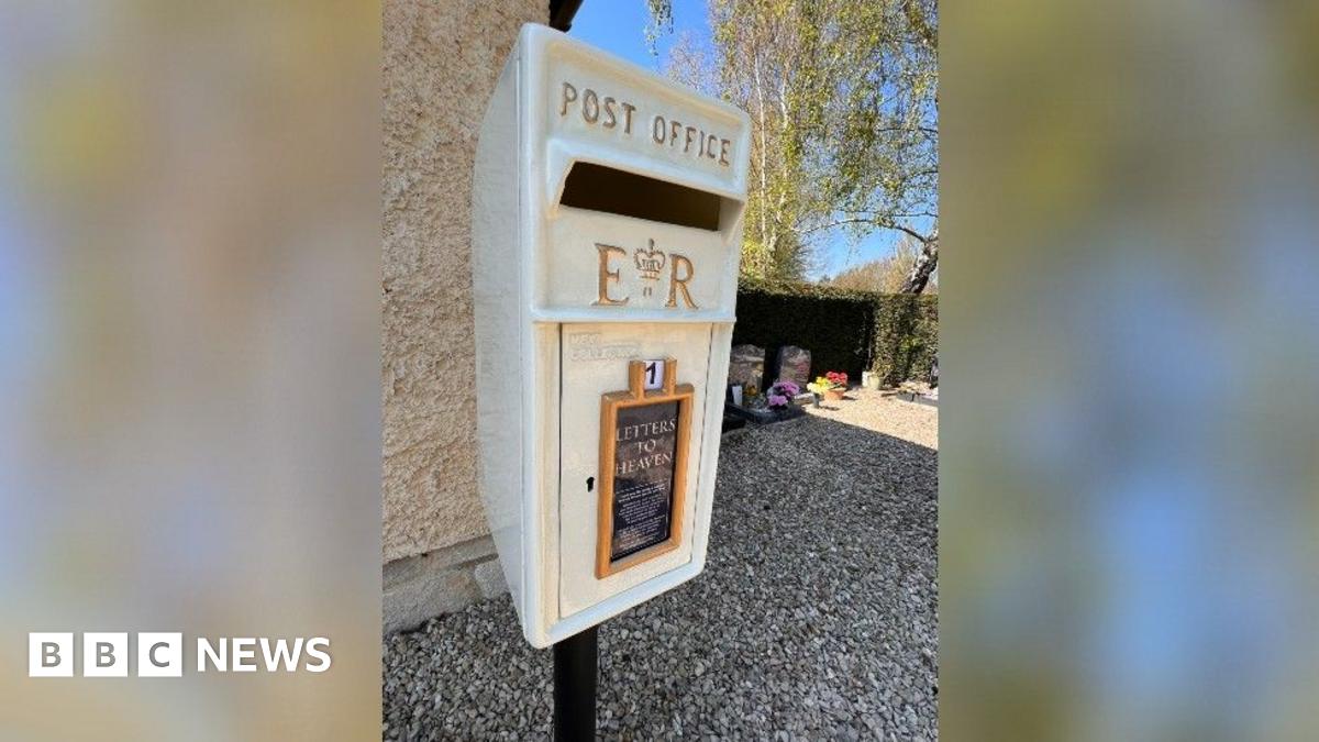 Mother's Day: Crematoriums invite bereaved people to post cards