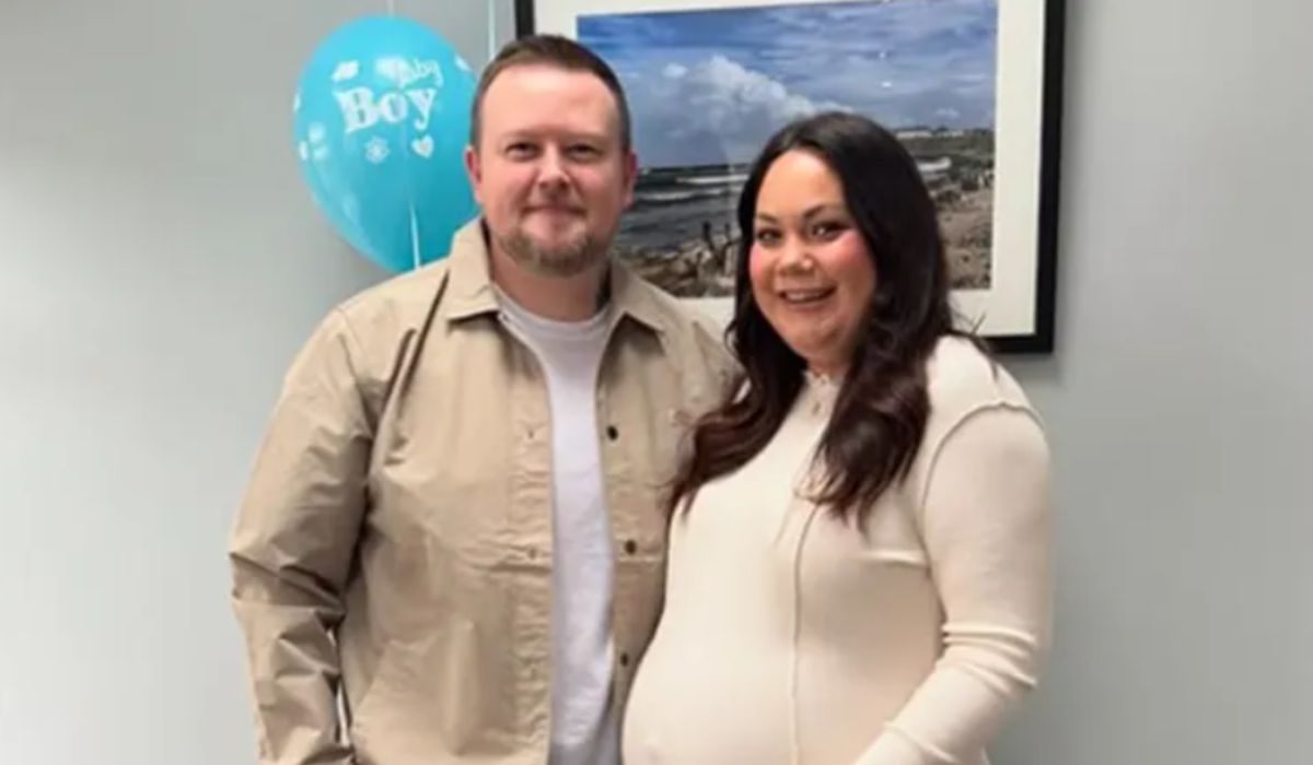 'Oh my God I'm having a baby!' Grace Mongey heads to the delivery suite as she finally goes into labour