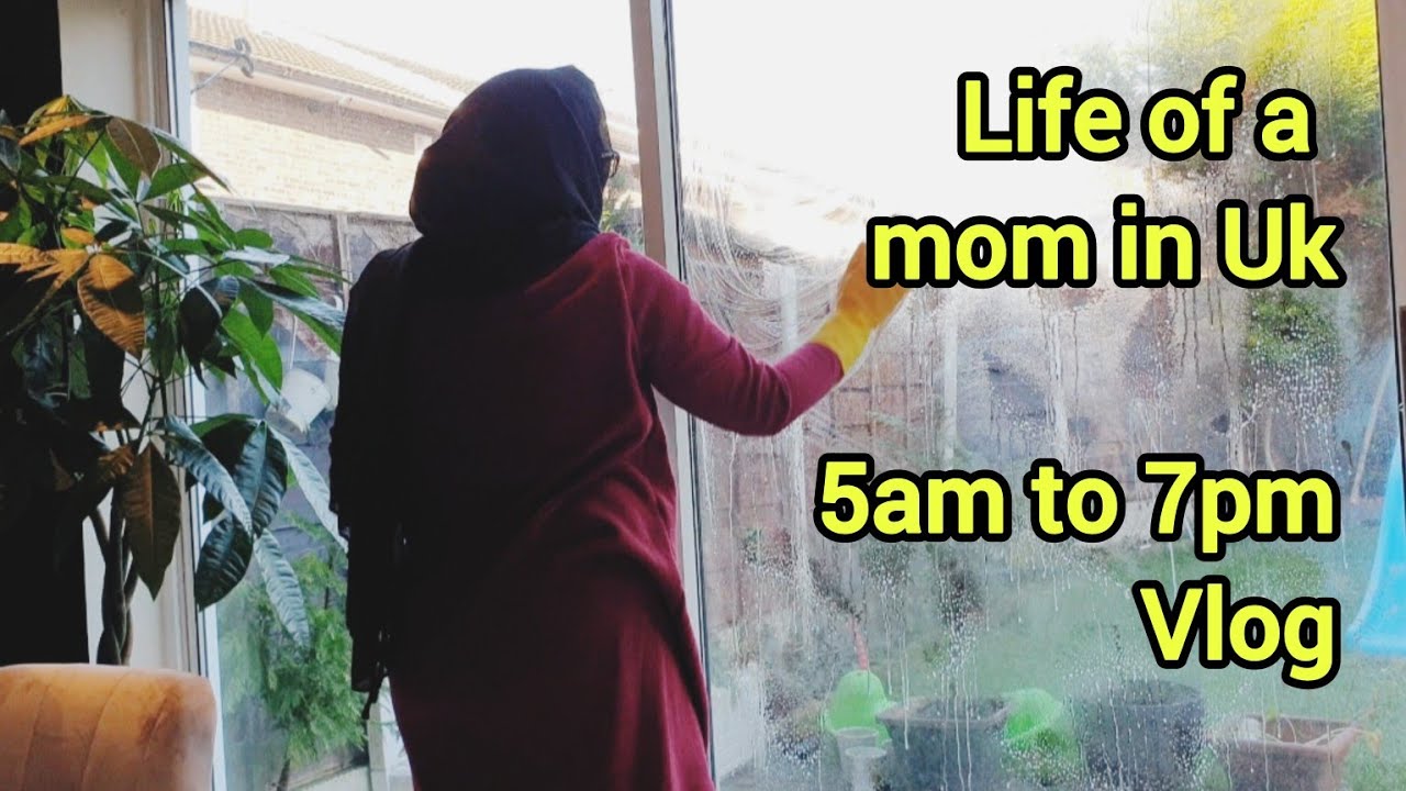 Pakistani mom in Uk vlog|| daily vlog/ banana bread recipe||