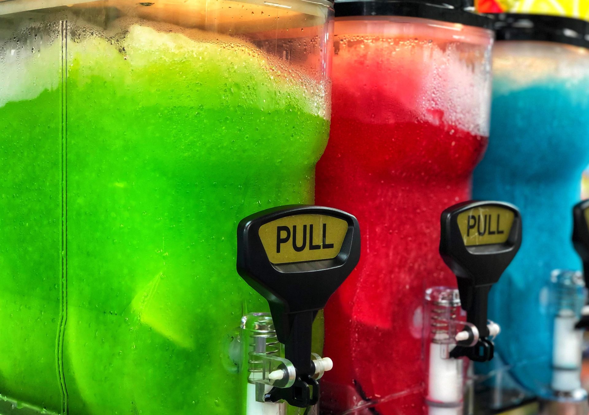 Parents advised to keep children under 8 away from slushies