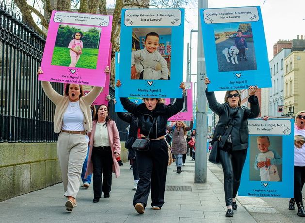 Parents to hold second 24-hour sleep-out in Dublin over ‘ongoing crisis’ in special education