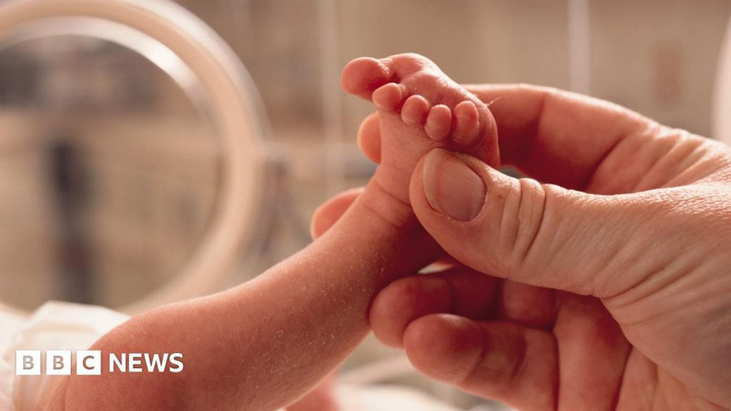 Peterborough hospital pilots scheme to read to premature babies