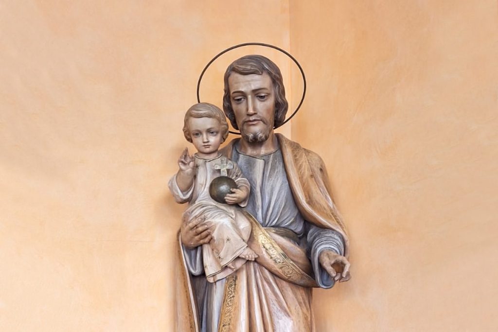 Saint Joseph, man of listening in Mother Rosetta Marchese • Istituto Figlie di Maria Ausiliatrice