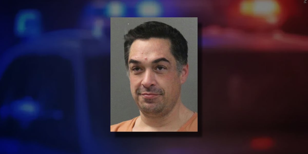 Scottsbluff man charged with murder after setting father on fire