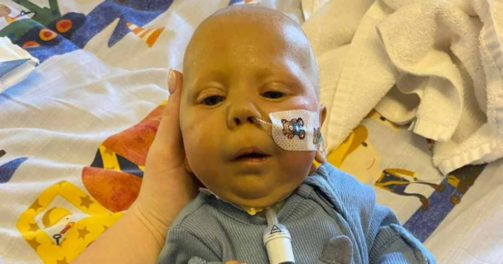 Terminally ill Scots baby hotel staff refused to help pictured for first time