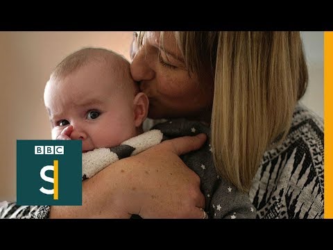 The single mum who can't afford to work - BBC Stories
