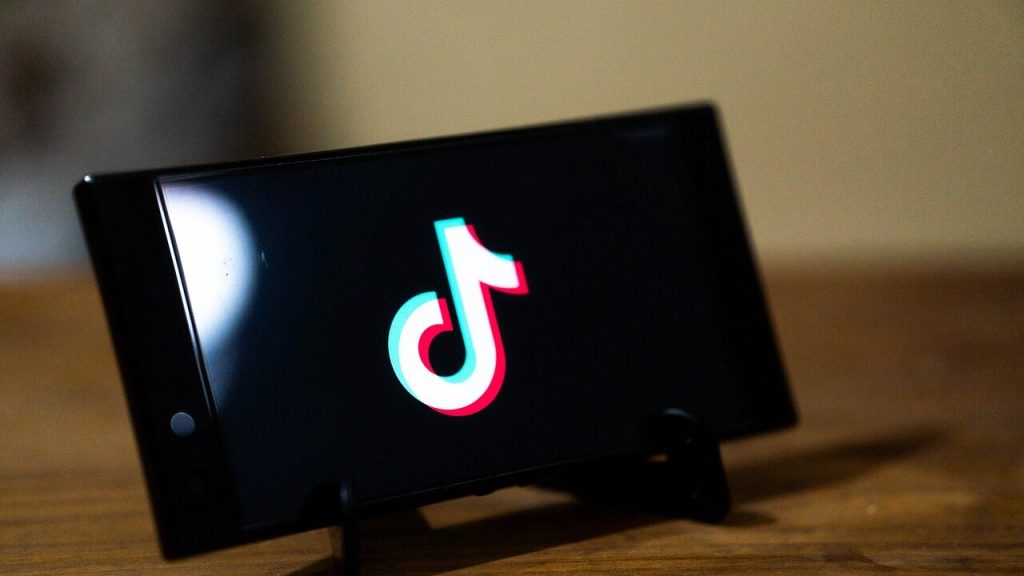 TikTok Gives Parents More Control Over Teens' Screen Time