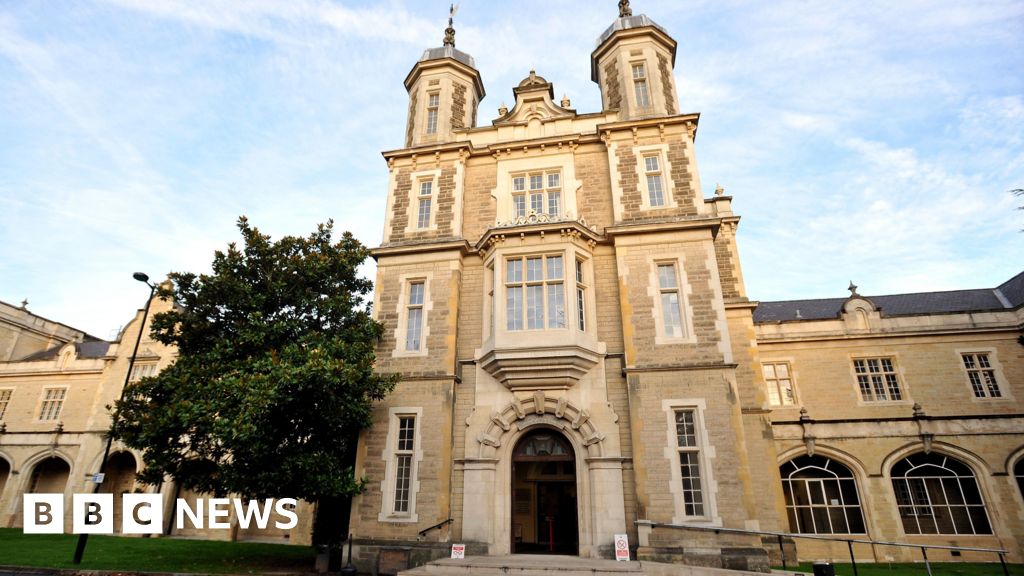 Tower Hamlets councillor denies contacting rape victim's father