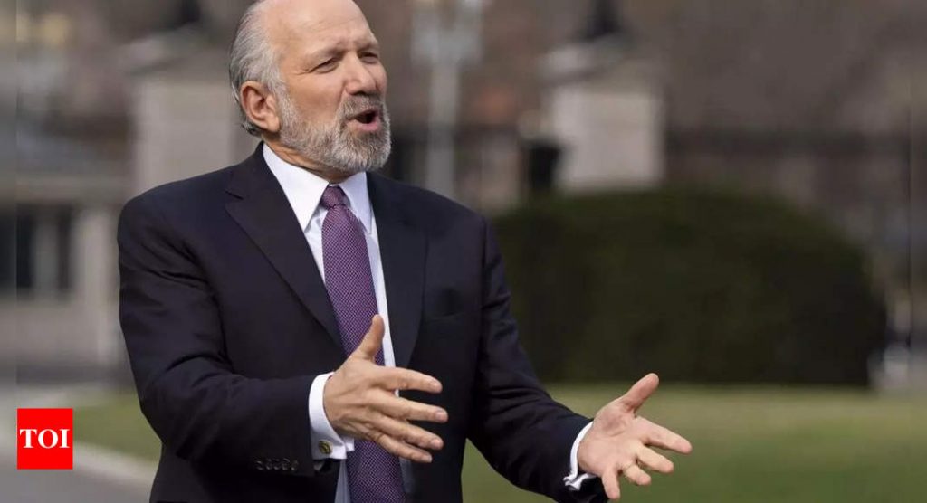 Trump's billionaire aide says his 94-year-old mother-in-law doesn't mind Social Security cuts