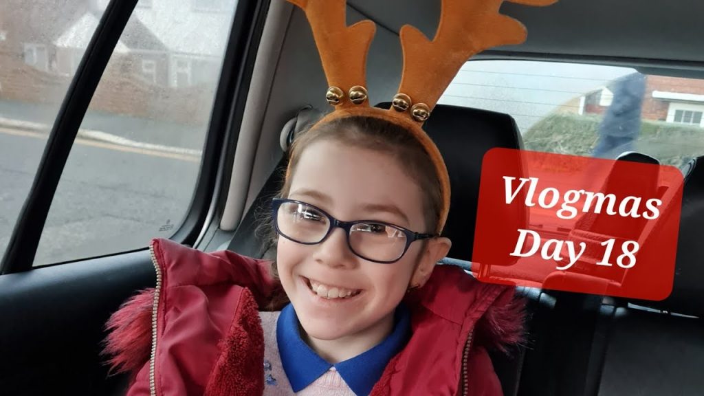 VLOGMAS DAY 18 | LAST DAY OF TERM | UK MUM OF TWO