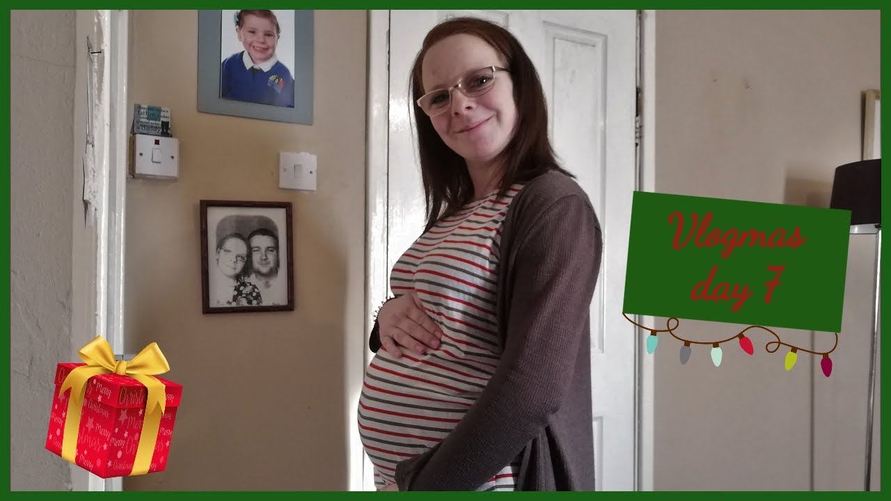 VLOGMAS DAY 7 | 22 WEEK PREGNANCY UPDATE | UK MUM OF ONE