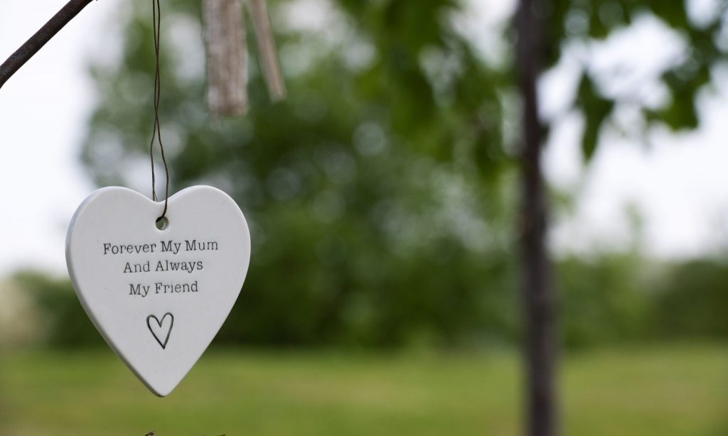 Westerleigh crematoria to host Mother’s Day memorial services