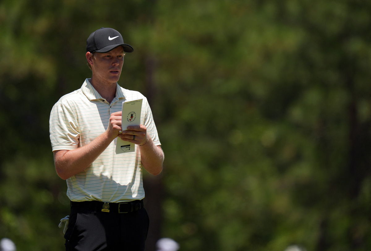 Who Is Cameron Davis’ Support System? Parents, Caddie, Coach & More Details Revealed