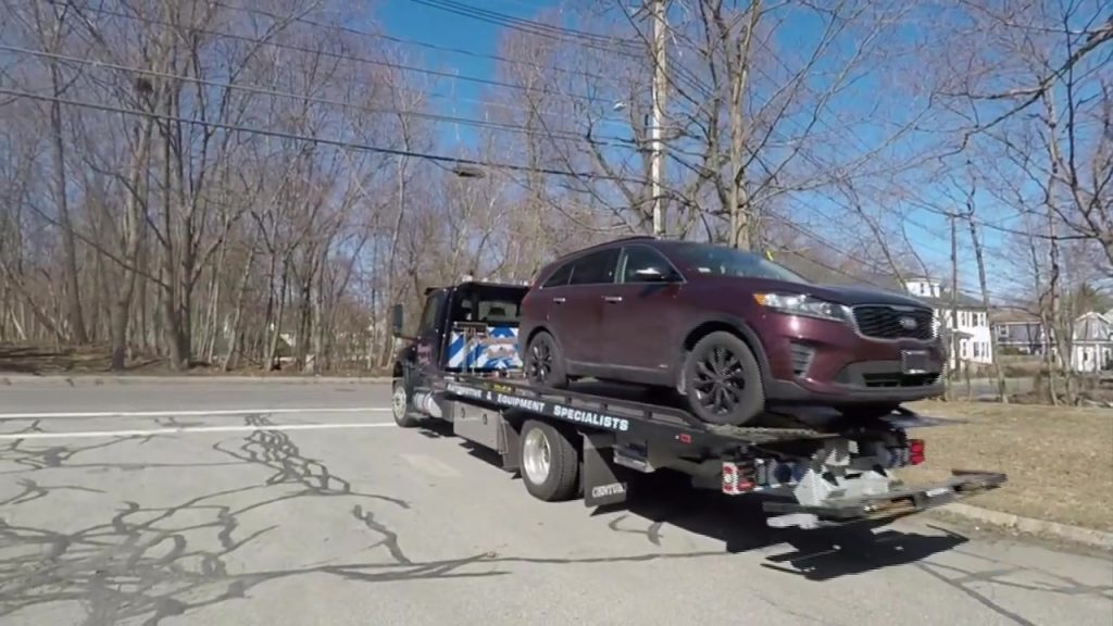 Woman speaks out after car was stolen, suspects arrive at her mother’s Woburn house late at night - Boston News, Weather, Sports