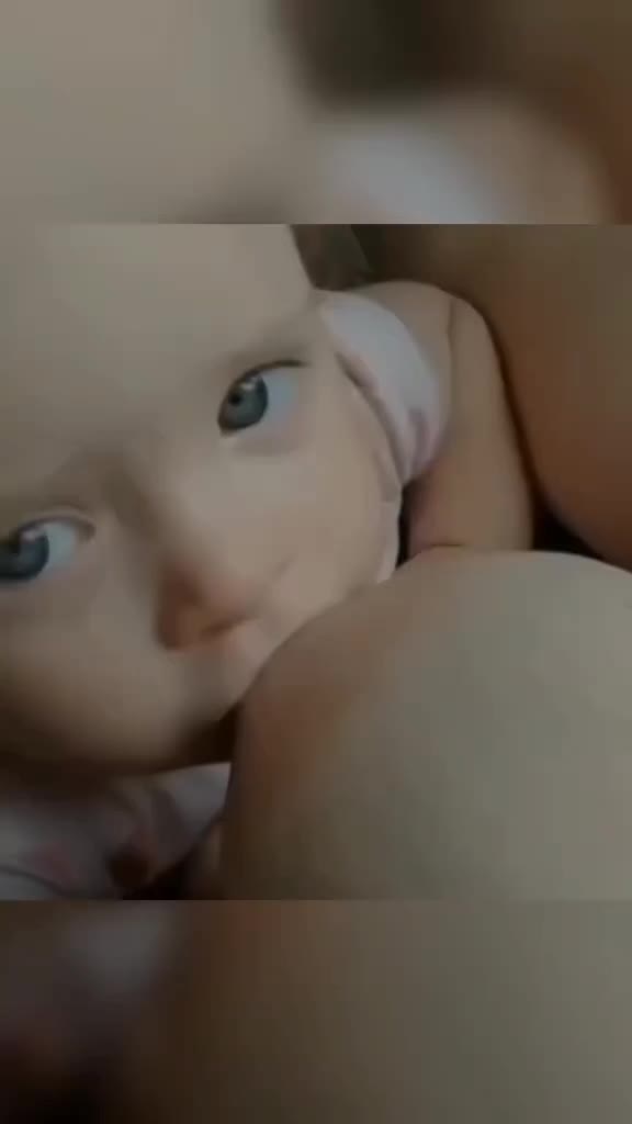 @make.your.self0 Baby Breastfeeding  Follow For More #babylove #breastfeedingwor...