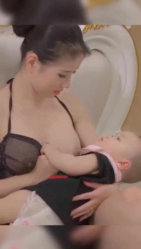 @fun.only363 Baby Breastfeeding  Follow For More #brestfeedingbaby #breastfedbab...