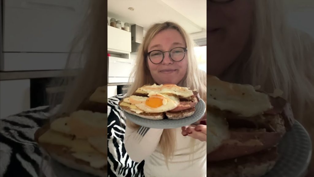 A real day in a life of a 30 year old single dog mom in London 22/366  #vlog