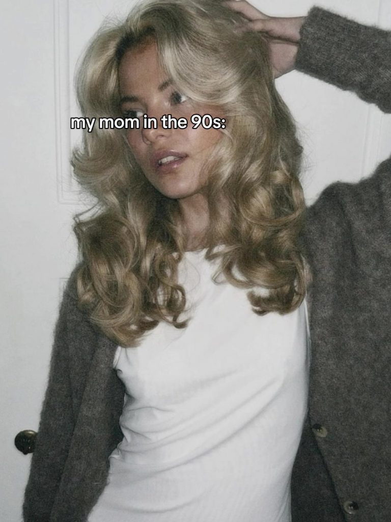 @capcuttrends4u My Mom Now my mum in the 90s  #mymominthe90s #mymomnow #momtempl...