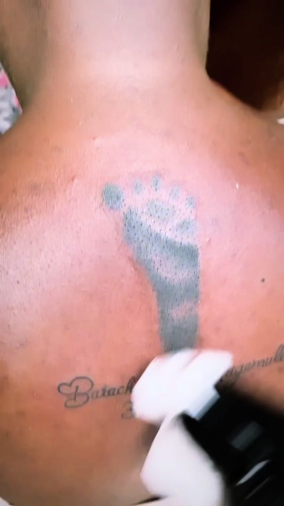 @davinks_tv Mother and New born memory bond, All in ink.. Such a wonderful momen...