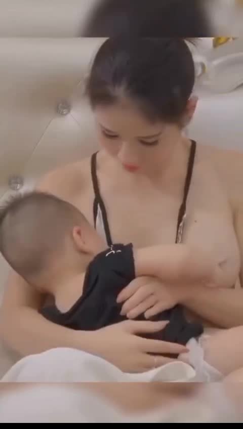 @fun.only363 Baby Breastfeeding  Follow For More #brestfeedingbaby #breastfedbab...