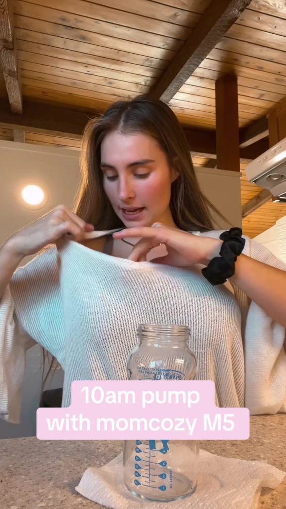 @grace_milligan1 The momcozy pumps  me  #breastfeeding #milk #pumping #oversuppl...