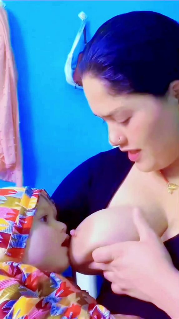 @haven.garden8 Breastfeeding mom #momfeedingbaby #momfeed #breastfeeding #breas...