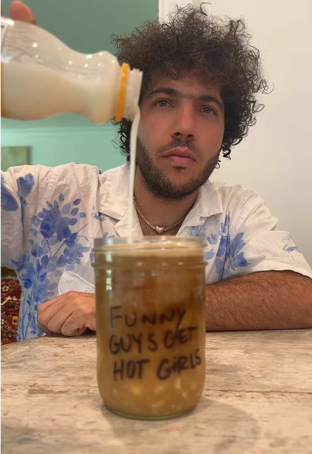 @itsbennyblanco funny guys get hot girls ...