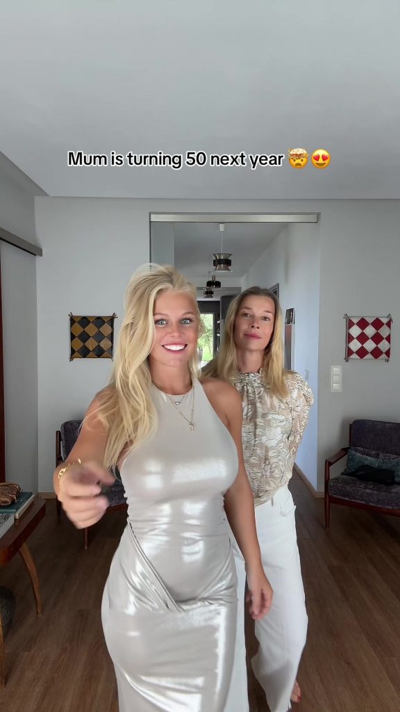 @m.mlnk #mum #mumanddaughter #ootd #fy #fypage #viral #fitcheck #mumsoftiktok  ...