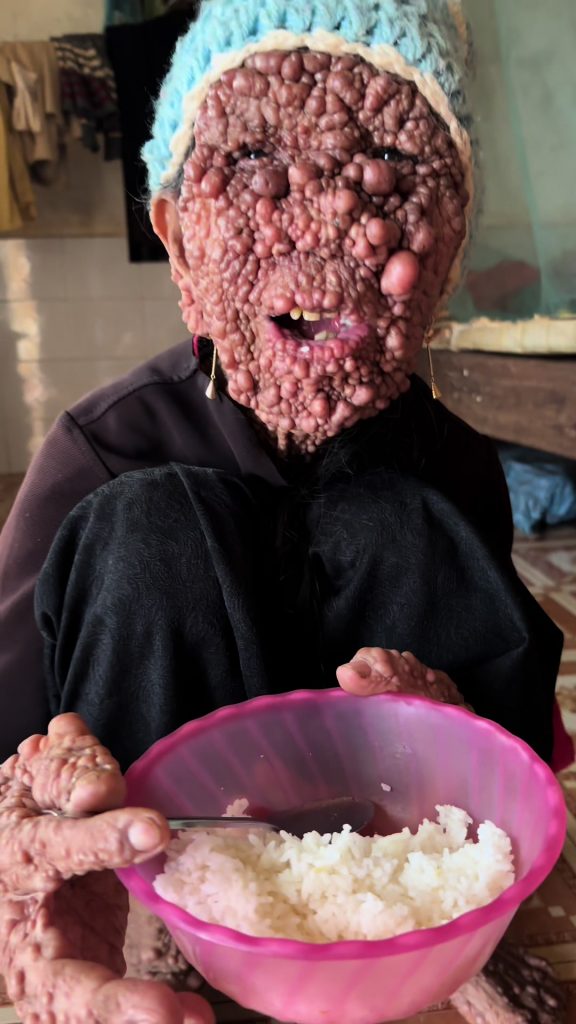 @mr.quan.94 Mom's breakfast #Mommy #happy #funny #thankyou #foryou #xuhuong  ...