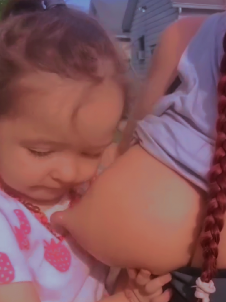 @subcontinentbeauty Mother's milk is beneficial for child ...