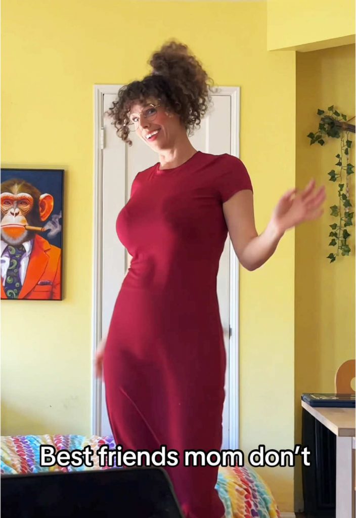 @vibewithmollys Best friends mom don’t  ...